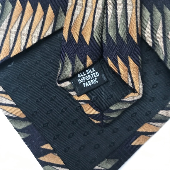 Kennth Cole Reaction black printed tie - Picture 5 of 5